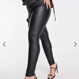 "Leather" Leggings in Black